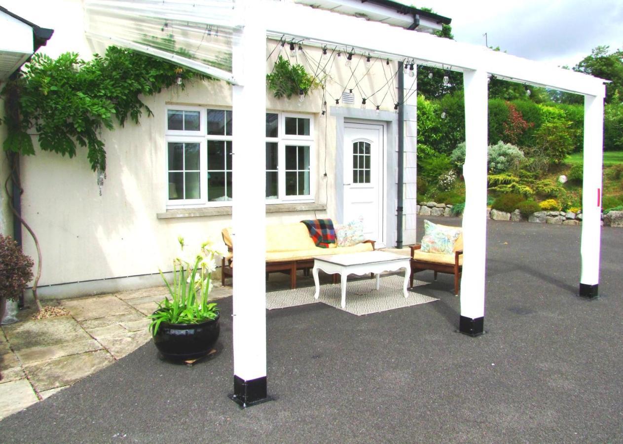 Wonderful Setting Farmhouse Apartment Wicklow Exterior foto